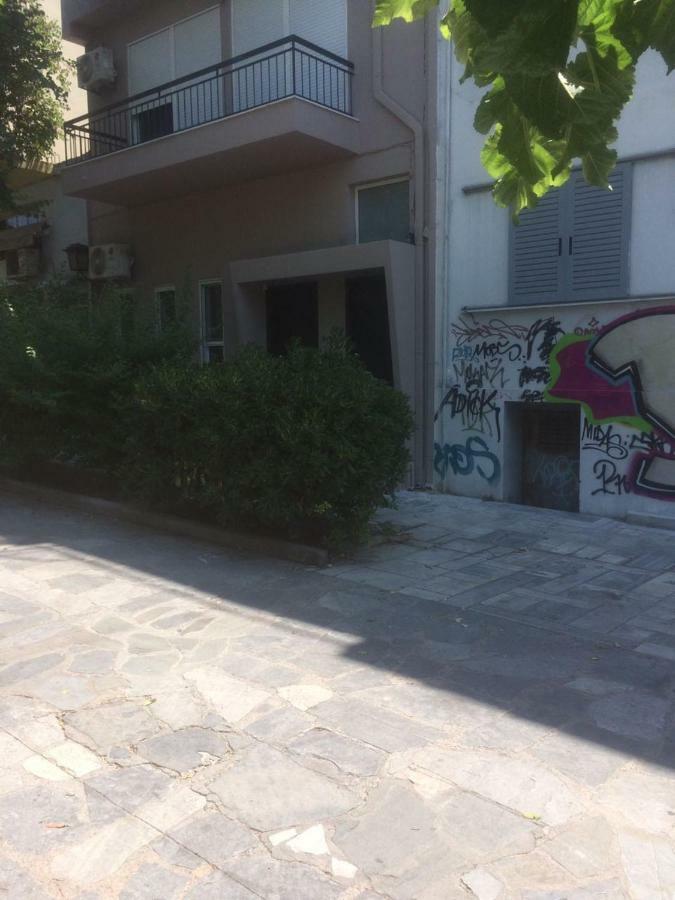 Toni'S Charming Apartment 2Bd, Close Thisseo Metro Atenas Exterior foto